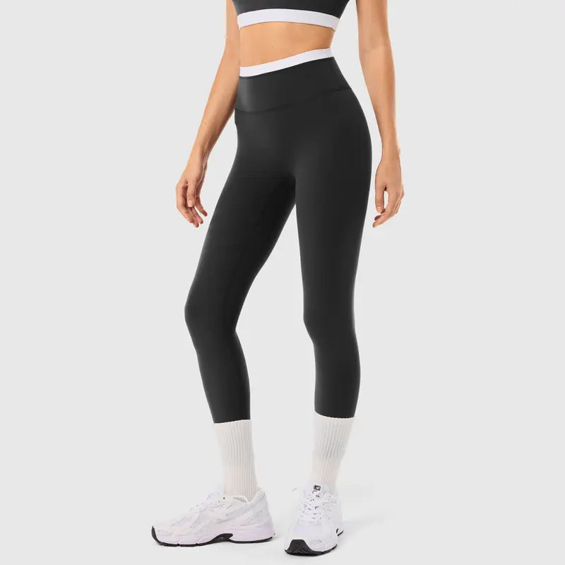 INNO MINT Women's 2-Piece Fitted Workout Set - Soft, Breathable Spandex Outfit with Seamless Yoga Leggings and Padded Sports Bra for High-Performance Gym Wear